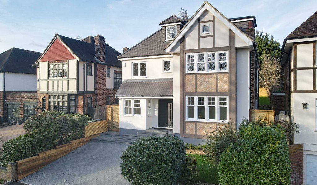 Brook Way, Chigwell