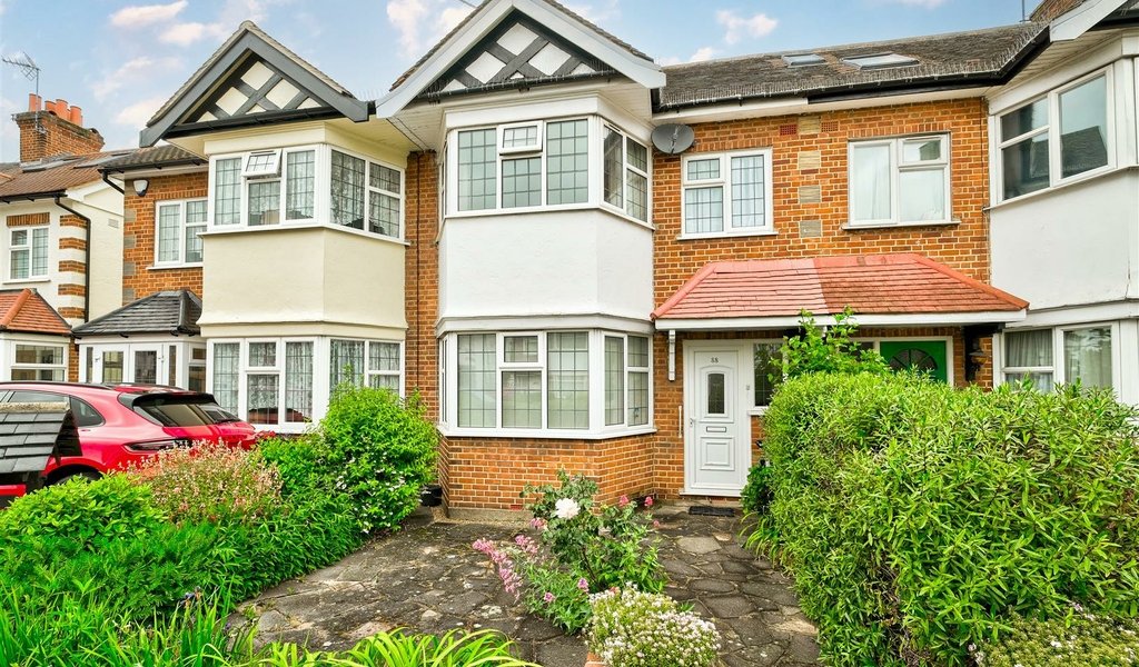 Elmcroft Avenue, Wanstead