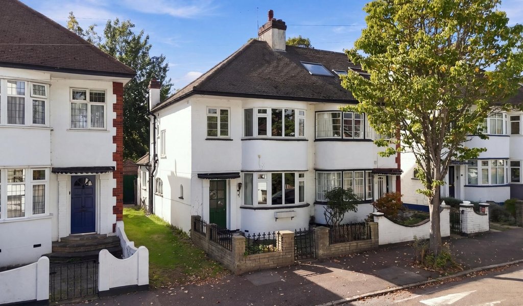 Forester's Drive, Walthamstow