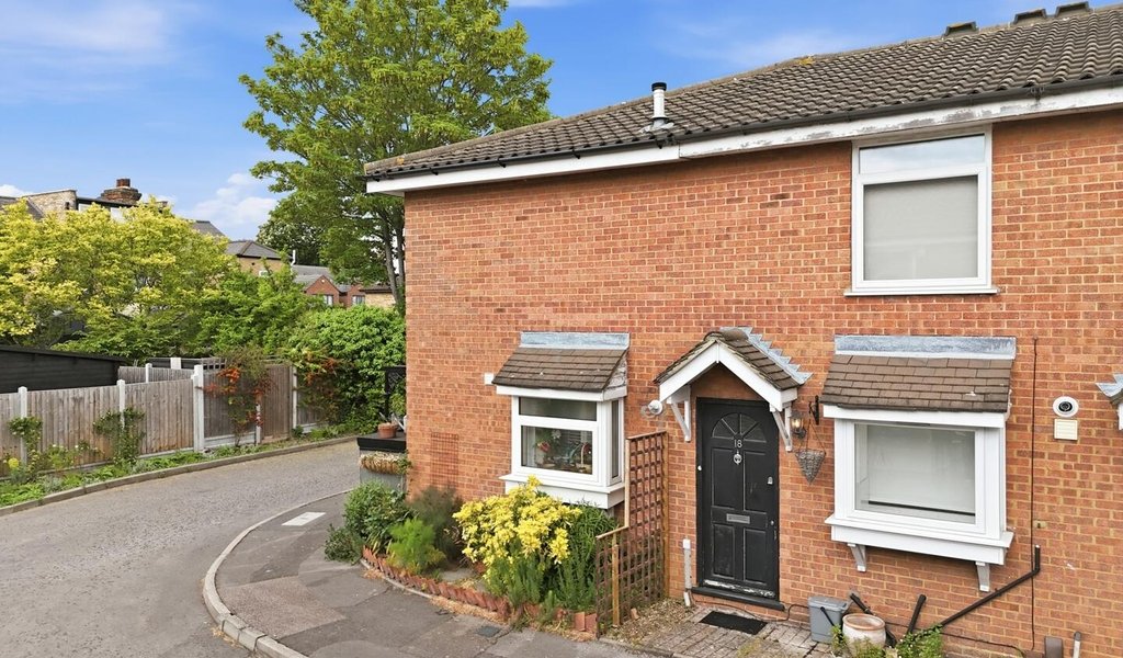 Greenstone Mews, Wanstead