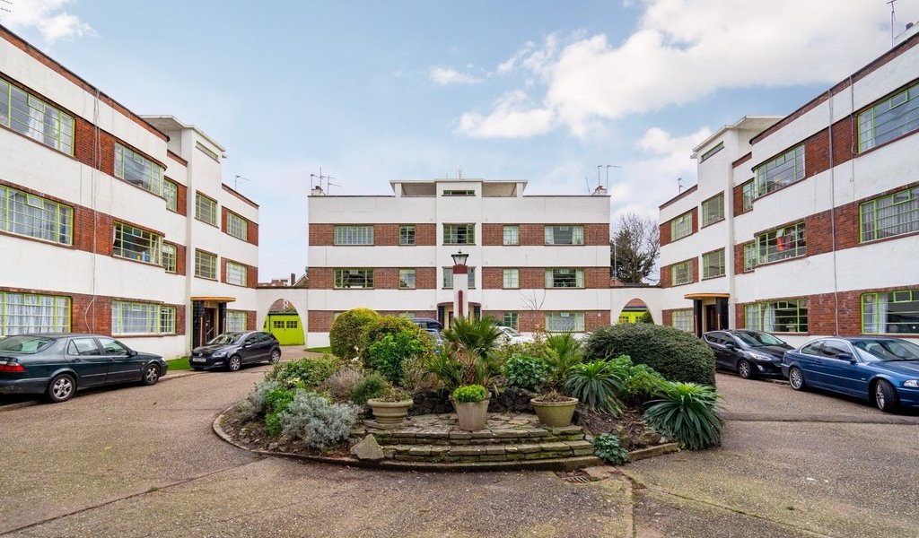 Apartments for sale in Wanstead Petty Son & Prestwich Estate Agents