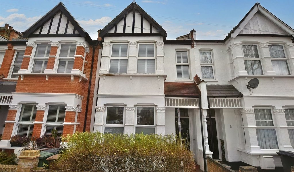 Halford Road, Leyton