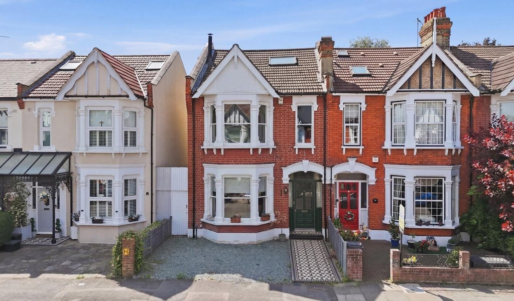 Herongate Road, Aldersbrook
