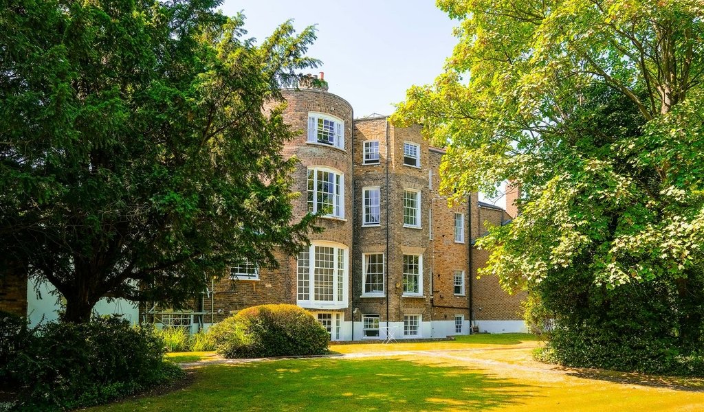 23 Woodford Road, South Woodford