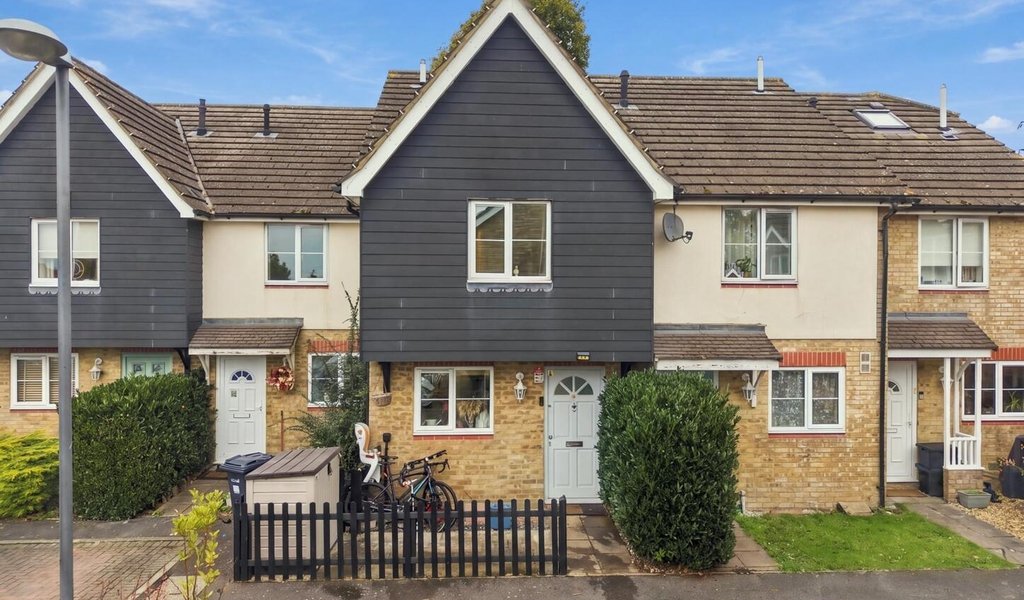 Longcourt Mews, Wanstead