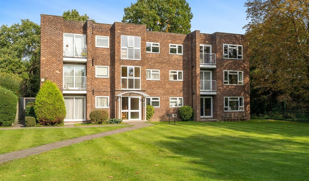 Malcolm Way, Snaresbrook