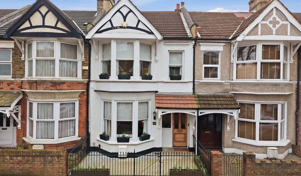 Montpelier Gardens, London