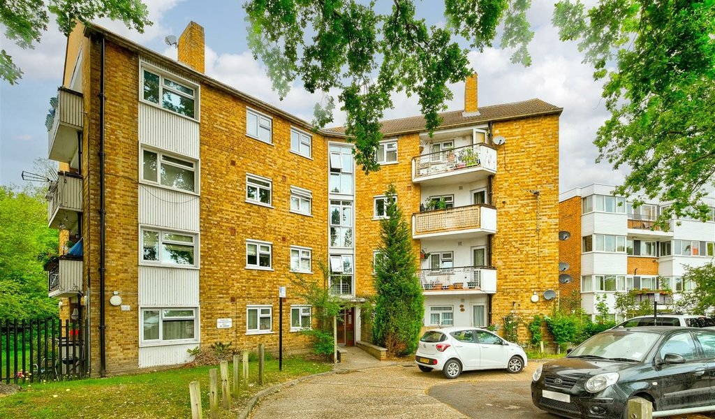 New Wanstead, Wanstead