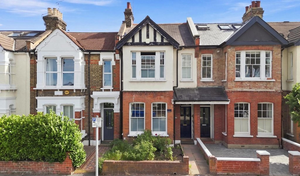 Oak Hall Road, Wanstead
