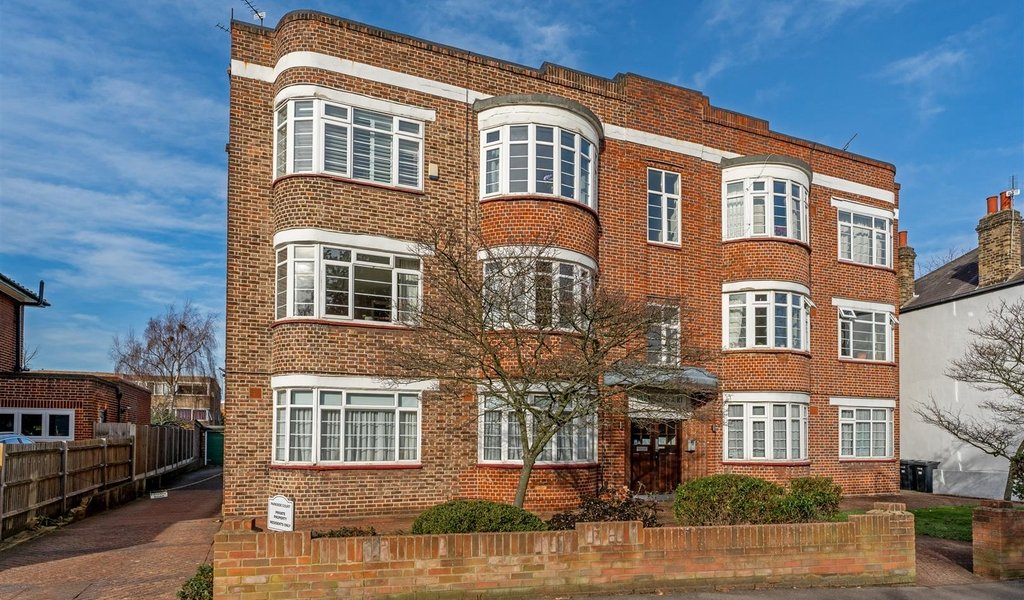 Wanstead Place, Wanstead