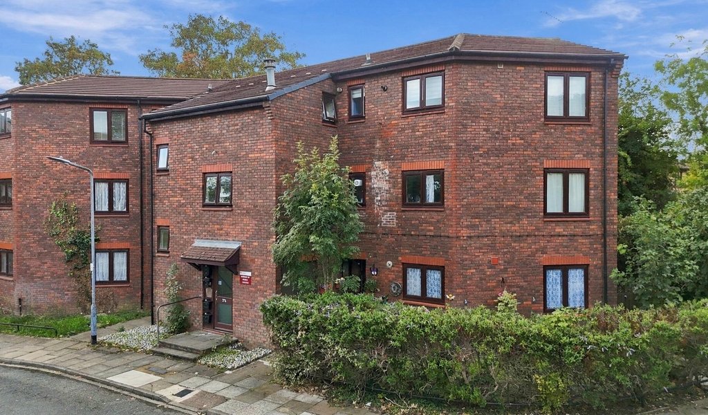 St. Gabriel's Close, Aldersbrook