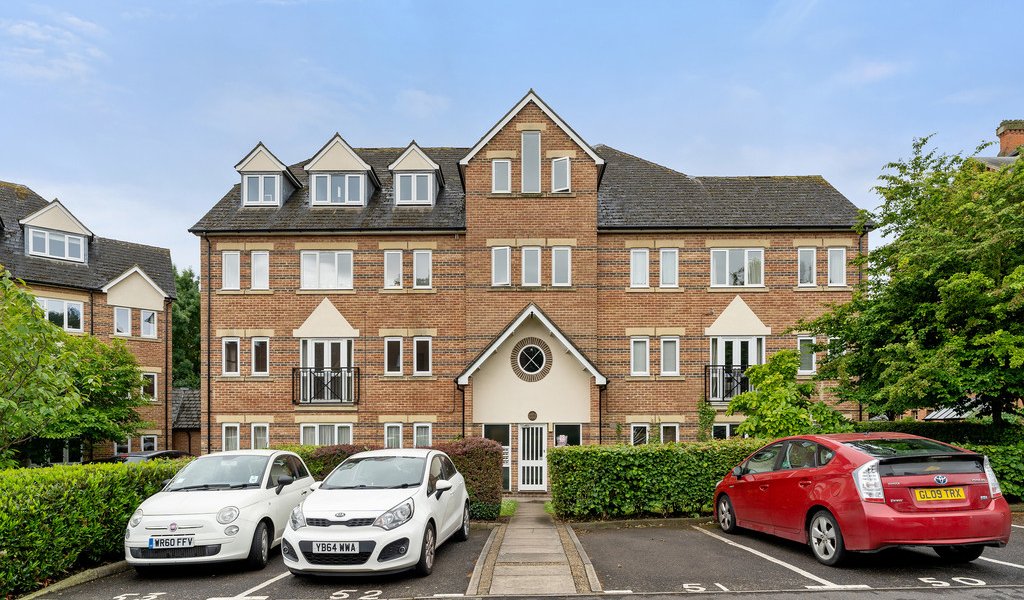 East London Estate Agents Petty Son and Prestwich