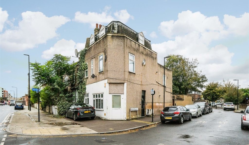 Woodford Road, Forest Gate