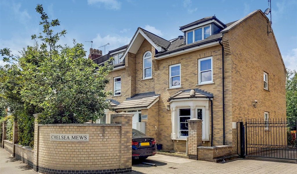 Chelsea Mews, Wanstead