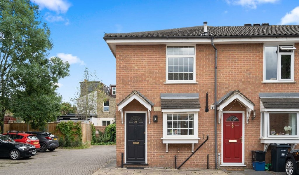 Greenstone Mews, Wanstead