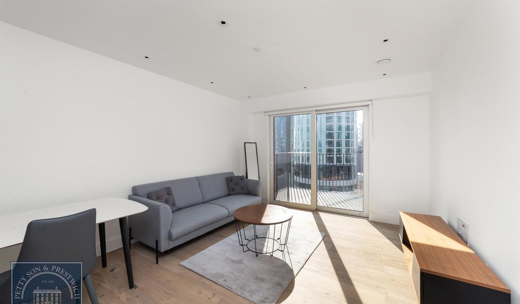 7A Keybridge Capital, Vauxhall