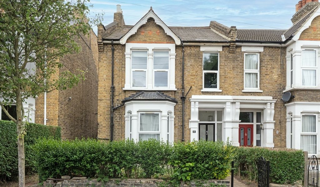Lea Hall Road, Leyton
