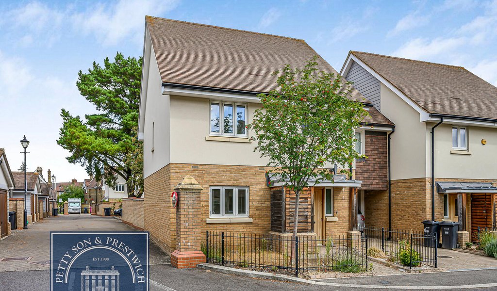 New Mossford Way, Ilford