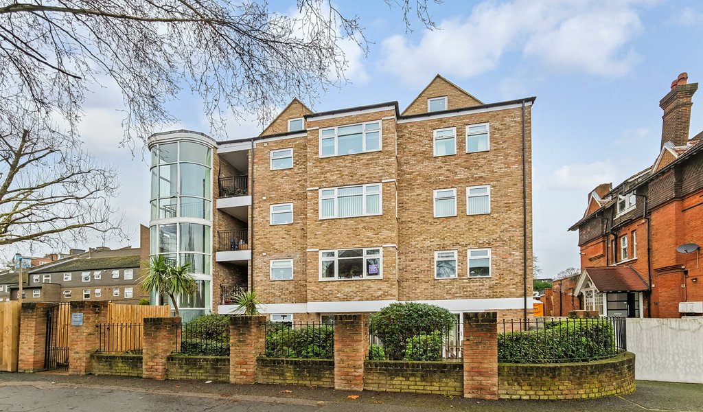 Roca Court, Wanstead