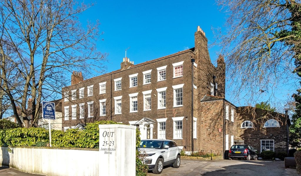 23 Woodford Road, South Woodford