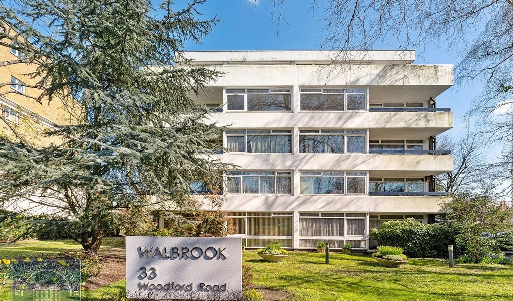 33 Woodford Road, South Woodford