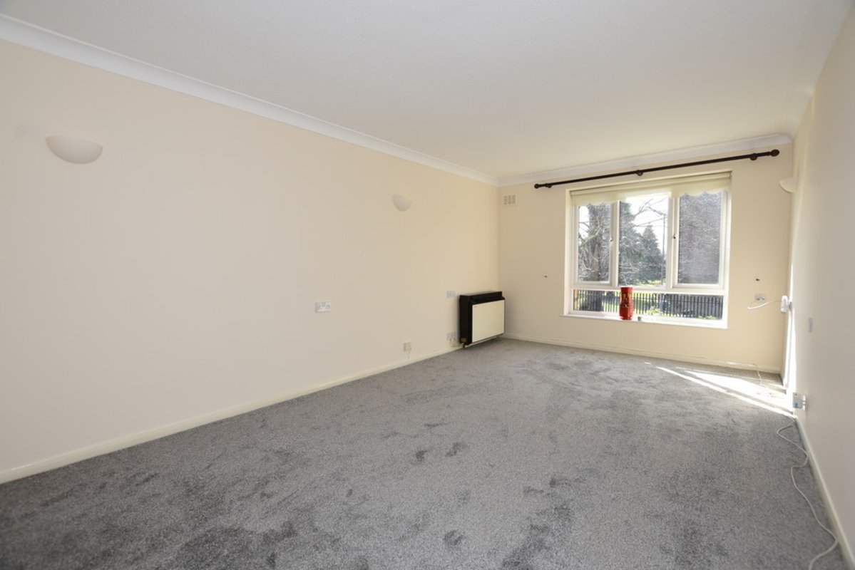 1 bedroom, 1 bathroom Apartment for sale in Wanstead, London Petty
