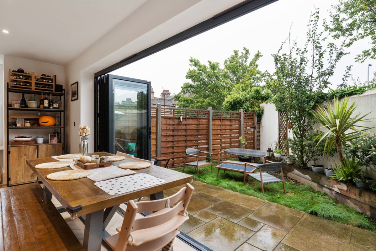 3 bedroom, 2 bathroom House for sale in Leytonstone, London Petty Son